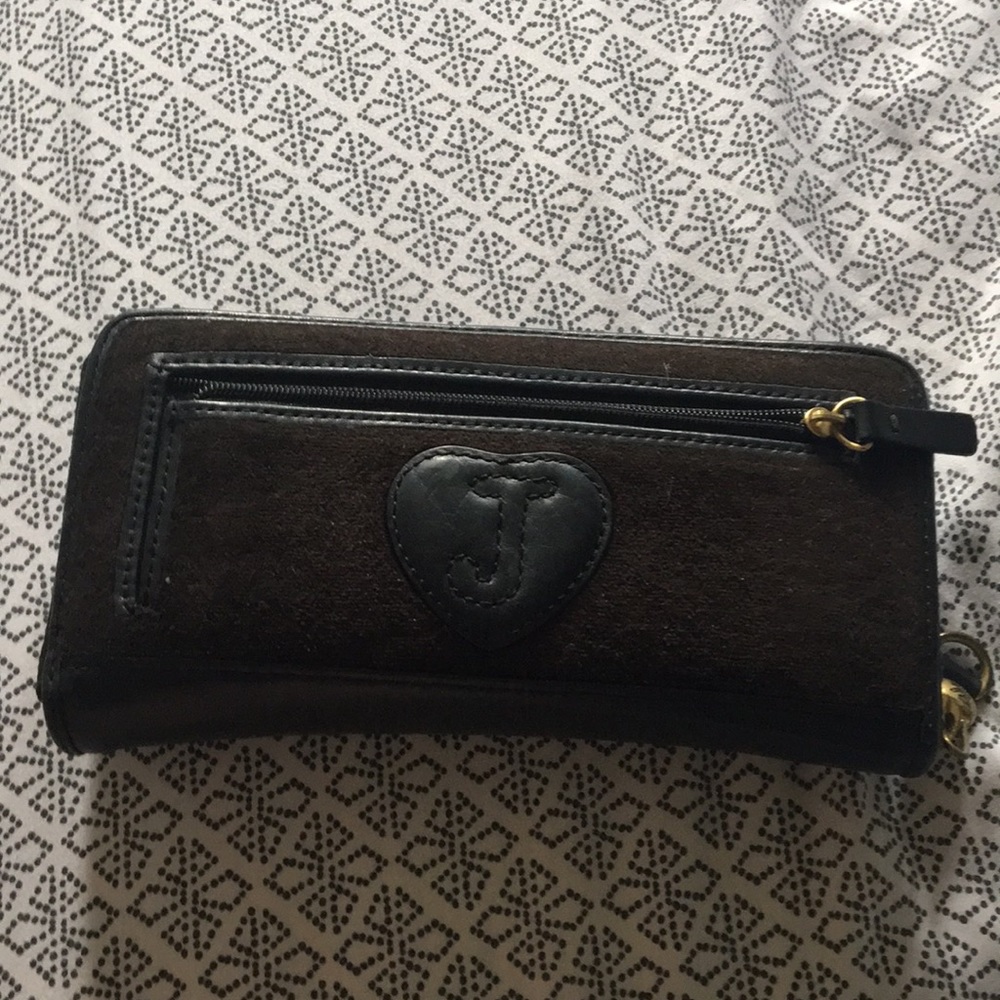 Juicy Couture Wallet♥️ - Picture 2 of 5